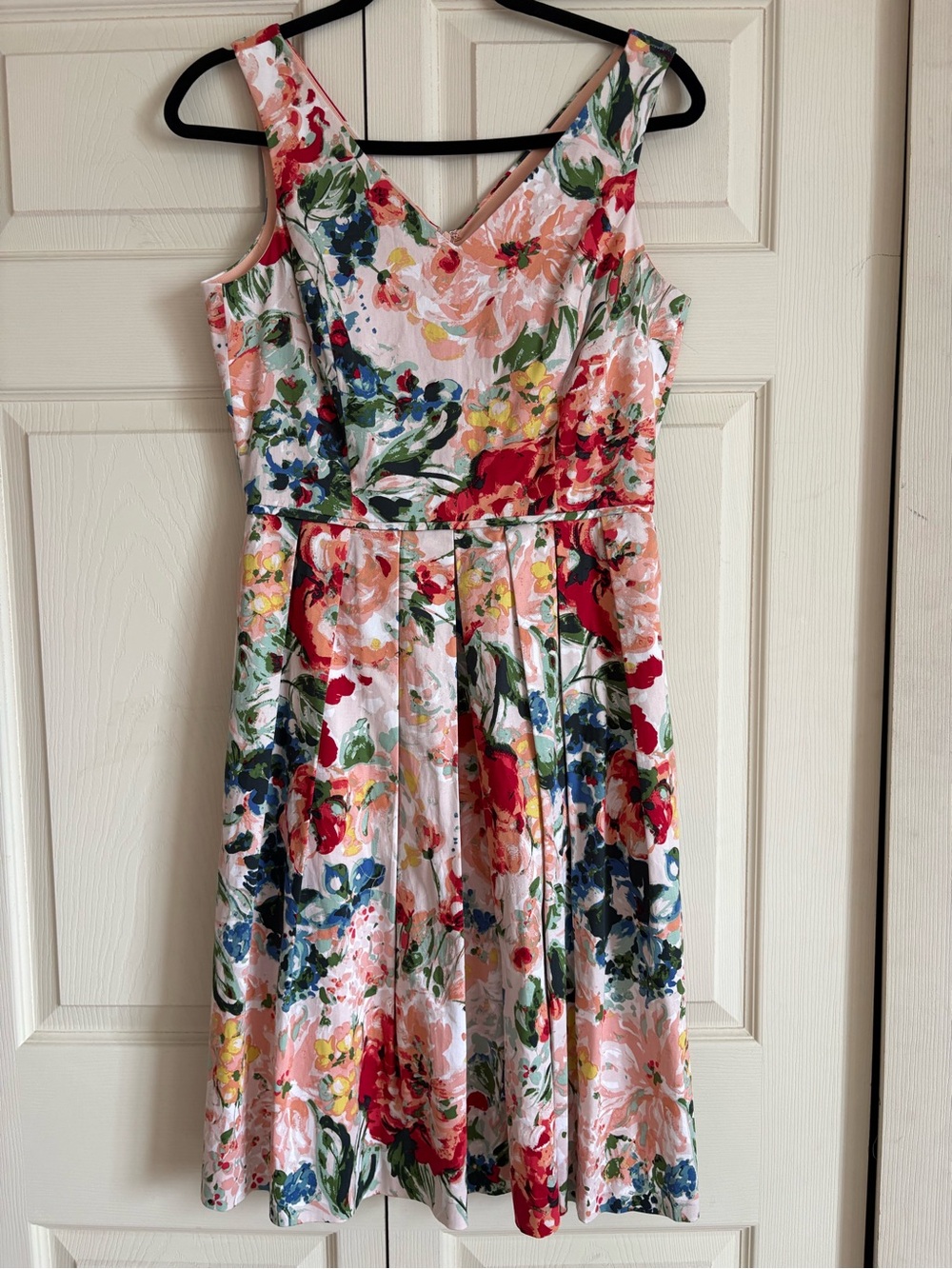 Floral V-Neck Pleated Summer Dress - Pink, Red, Blue & Green
